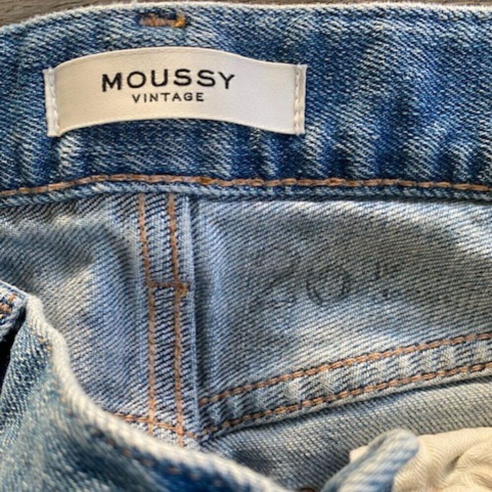 MOUSSY Vintage Mid Rise Tapered Leg Distressed Denim Blue Jeans 26 - Picture 12 of 16
